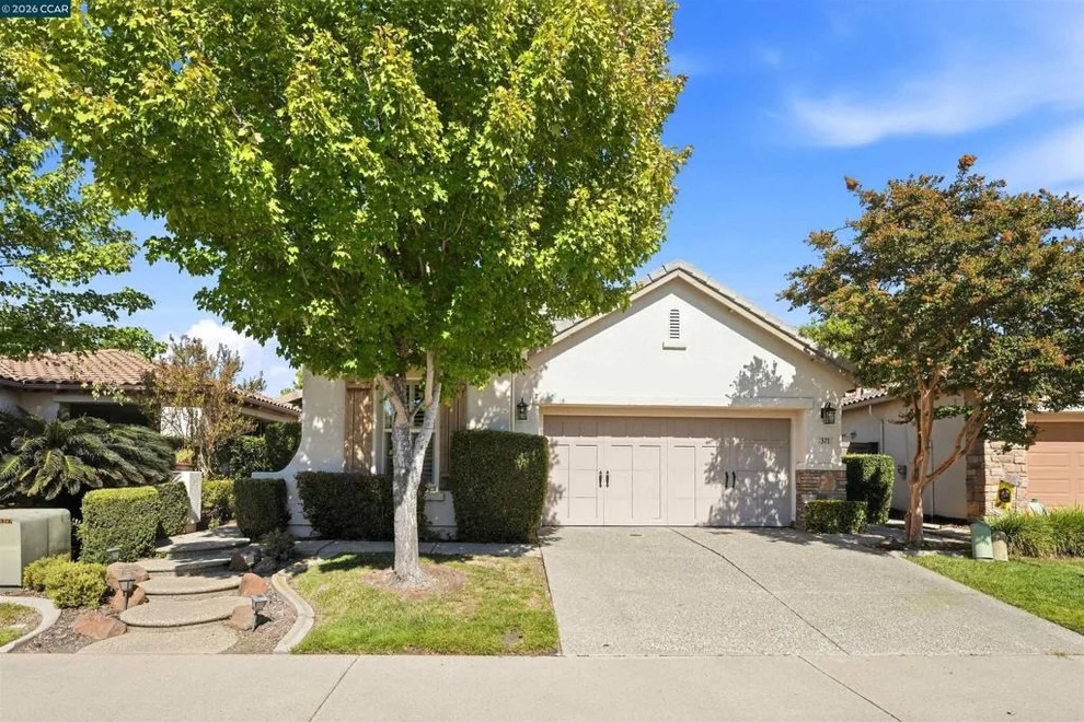 Unit for sale at 371 Perazul Cir, Sacramento, CA 95835