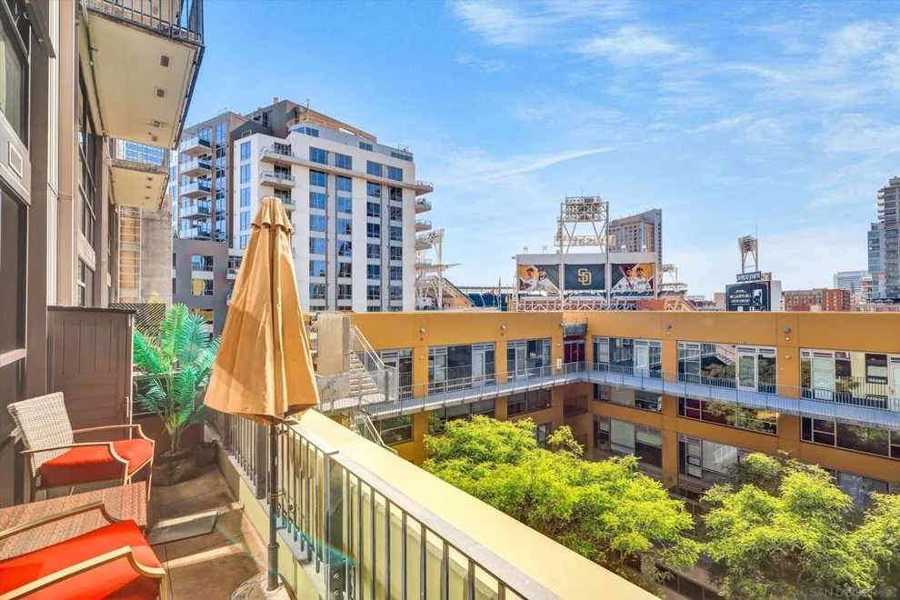 Unit for sale at 350 11Th ave, San Diego, CA 92101