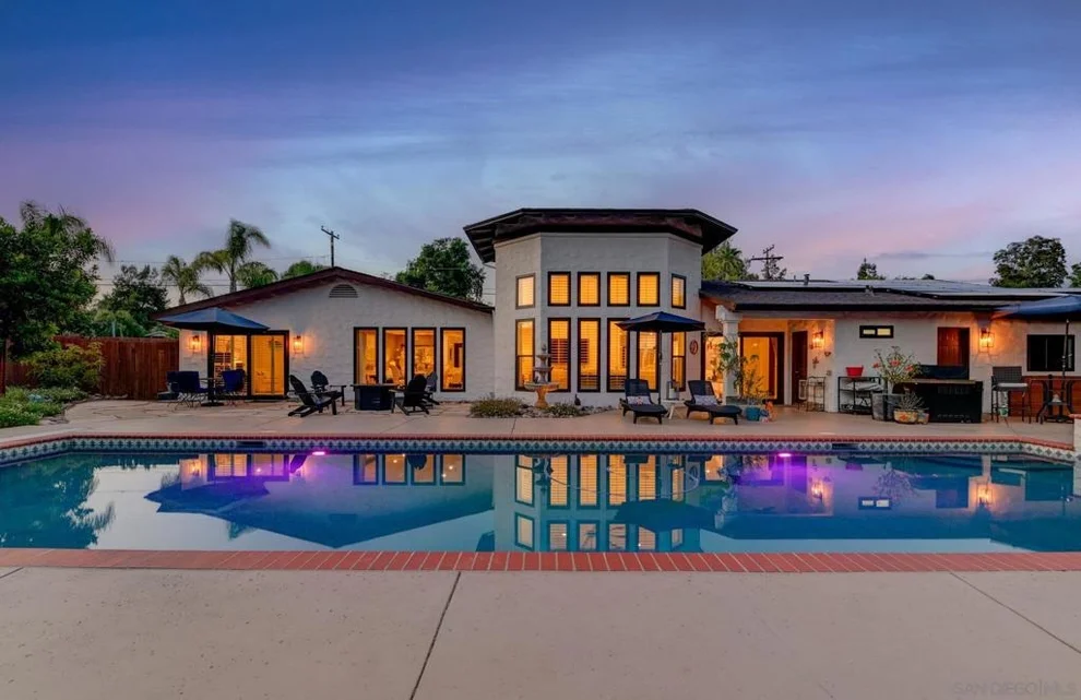 Unit for sale at 13555 Sagewood Dr, Poway, CA 92064