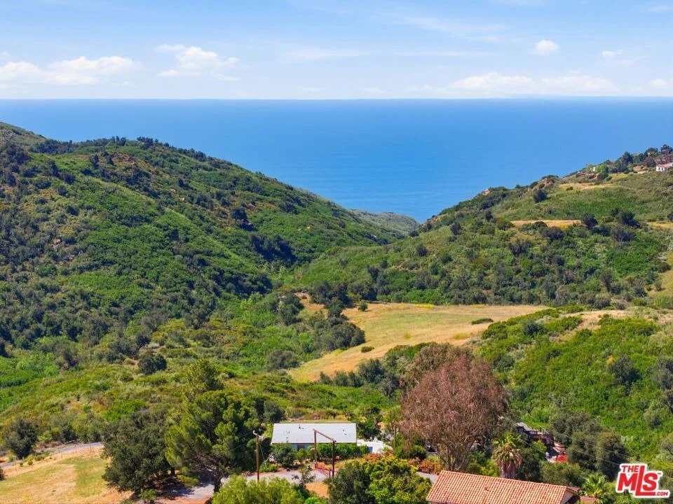 Unit for sale at 3065 S S Foose Road, Malibu, CA 90265