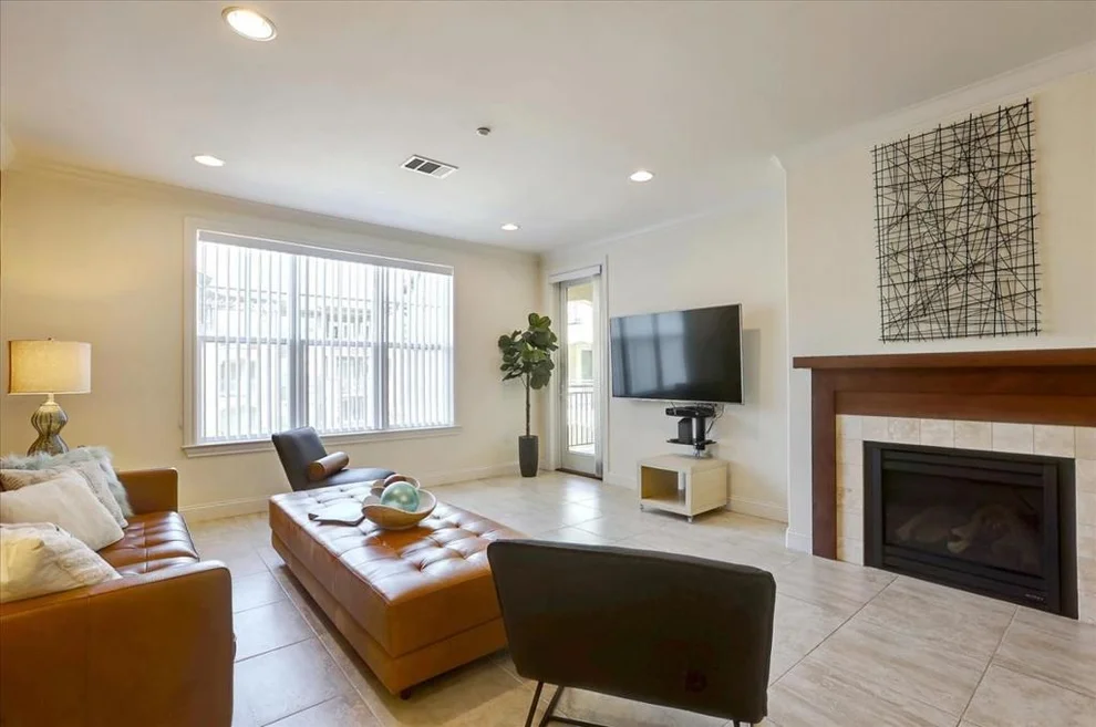 Unit for sale at 2881 Meridian Avenue, San Jose, CA 95124