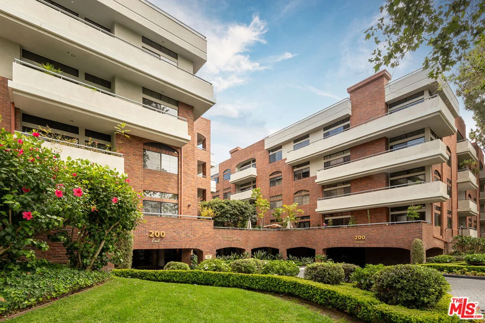 Unit for sale at 200 N Swall Drive, Beverly Hills, CA 90211