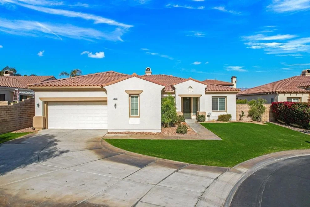 Unit for sale at 78430 Via Palomino, La Quinta, CA 92253