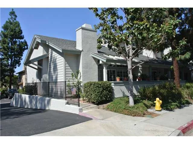 Unit for sale at 3104 Old Bridgeport Way, San Diego, CA 92111