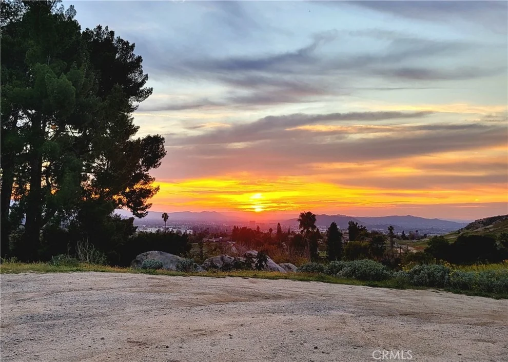Unit for sale at 2935 Galaxie Heights Road, Riverside, CA 92507