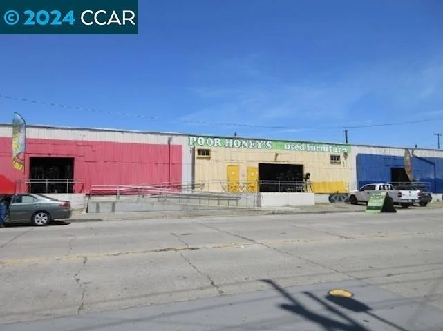 Unit for sale at 4250 E 10Th St, Oakland, CA 94608