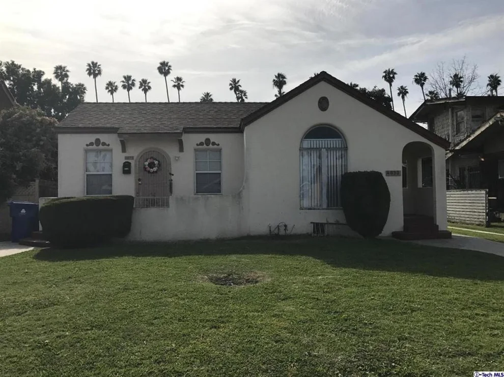 Unit for sale at 4833 4835 2nd Avenue, Los Angeles, CA 90043
