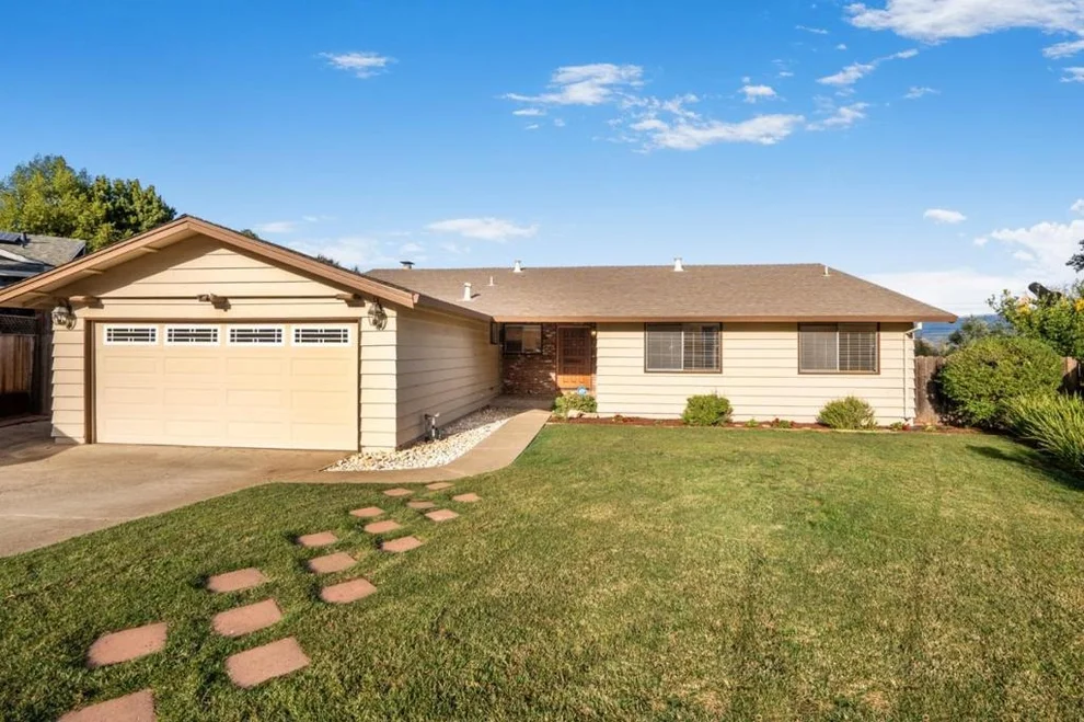Unit for sale at 842 Claremont Court, Morgan Hill, CA 95037