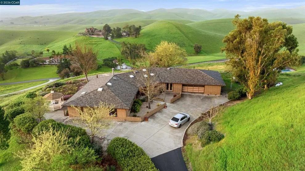 Unit for sale at 9015 Doubletree Ln, Livermore, CA 94551