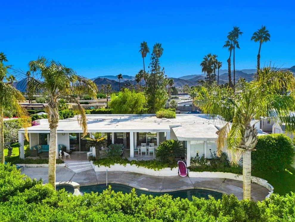 Unit for sale at 72890 Homestead Road, Palm Desert, CA 92260