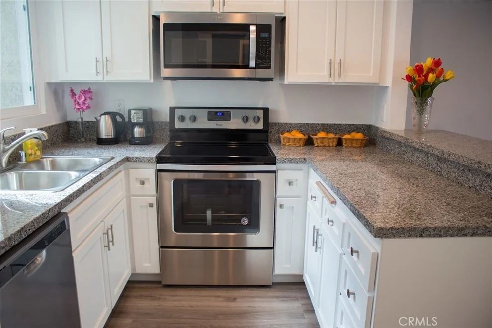Unit for sale at 26146 Los Viveros, Mission Viejo, CA 92691