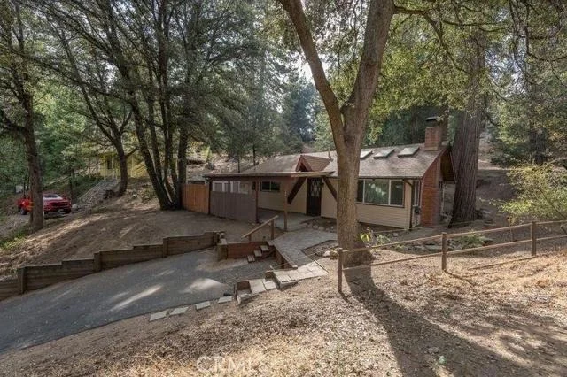 Unit for sale at 122 Wylerhorn Drive, Crestline, CA 92325