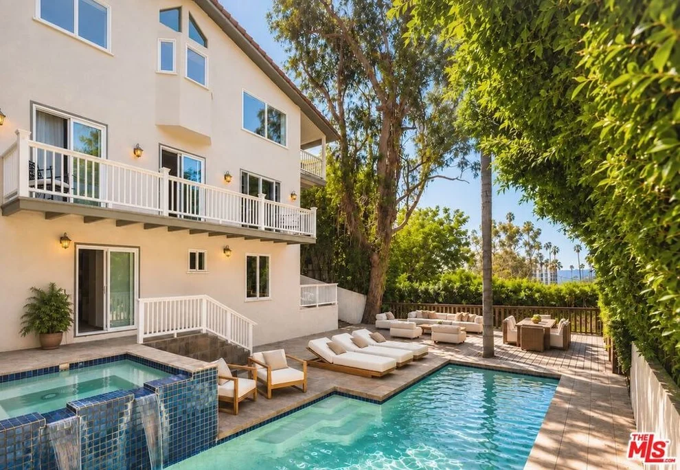 Unit for sale at 9146 St Ives Drive, West Hollywood, CA 90069
