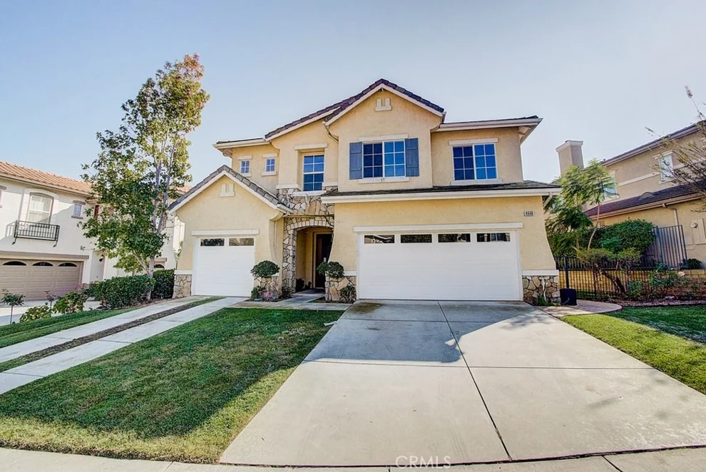 Unit for sale at 4668 Calle Norte, Newbury Park, CA 91320