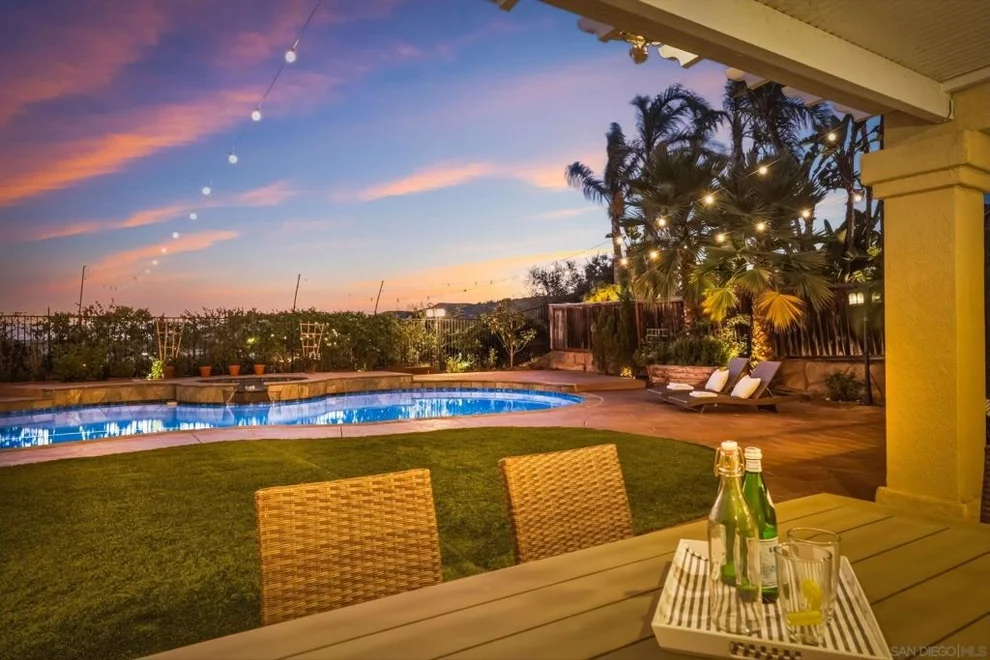 Unit for sale at 9846 Falcon Bluff St, San Diego, CA 92127