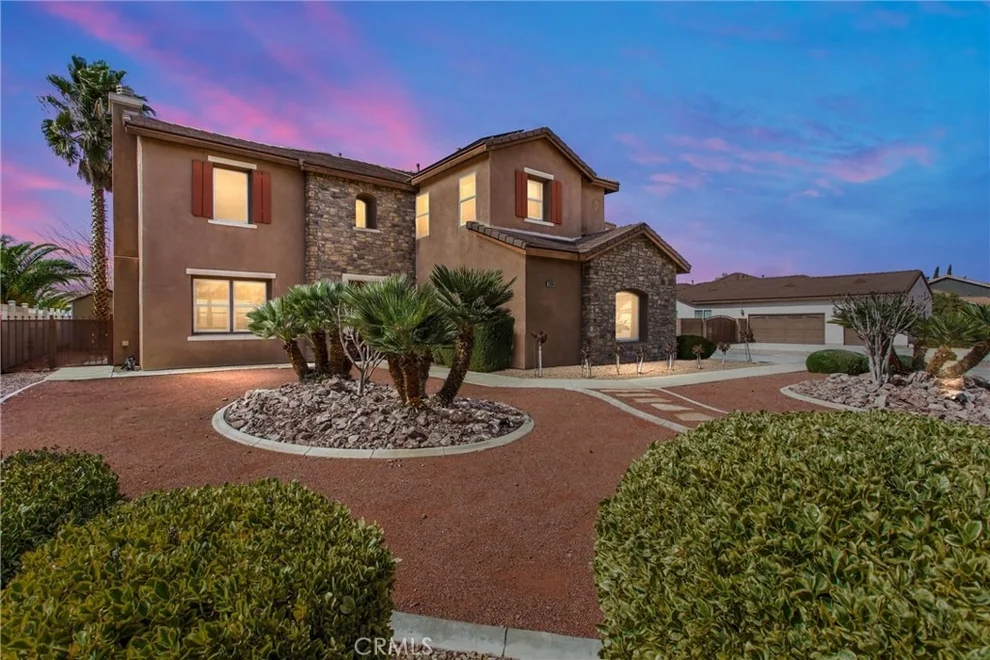 Unit for sale at 12690 Mar Vista, Apple Valley, CA 92308