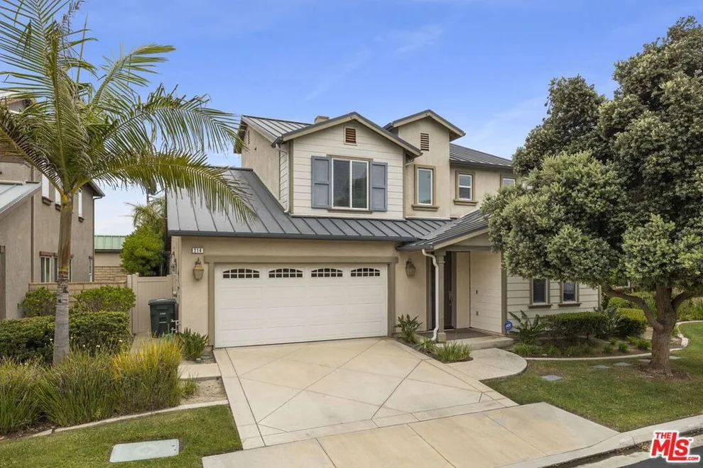 Unit for sale at 214 Morning Breeze Lane, Port Hueneme, CA 93041