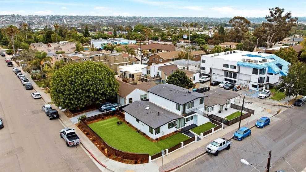 Unit for sale at 4527 49 Olney St, San Diego, CA 92109