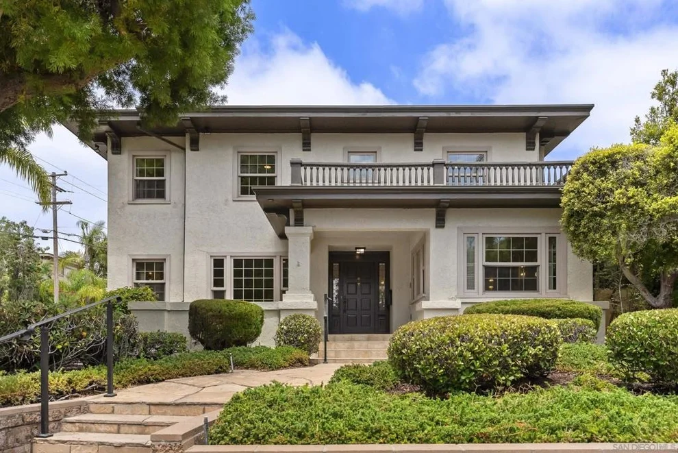 Unit for sale at 1896 Lyndon, San Diego, CA 92103