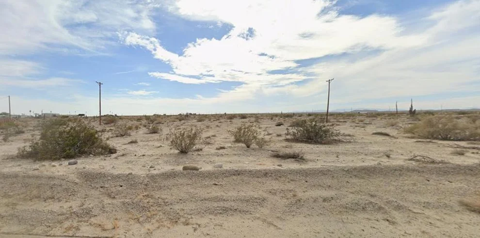 Unit for sale at 1575 Red Sea Avenue, Thermal, CA 92274