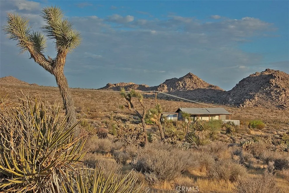 Unit for sale at 8421 Sunset Road, Joshua Tree, CA 92252