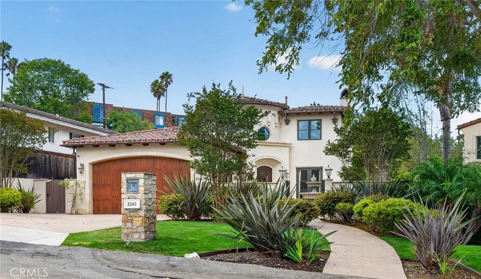 Unit for sale at 2240 Via Anacapa, Palos Verdes Estates, CA 90274
