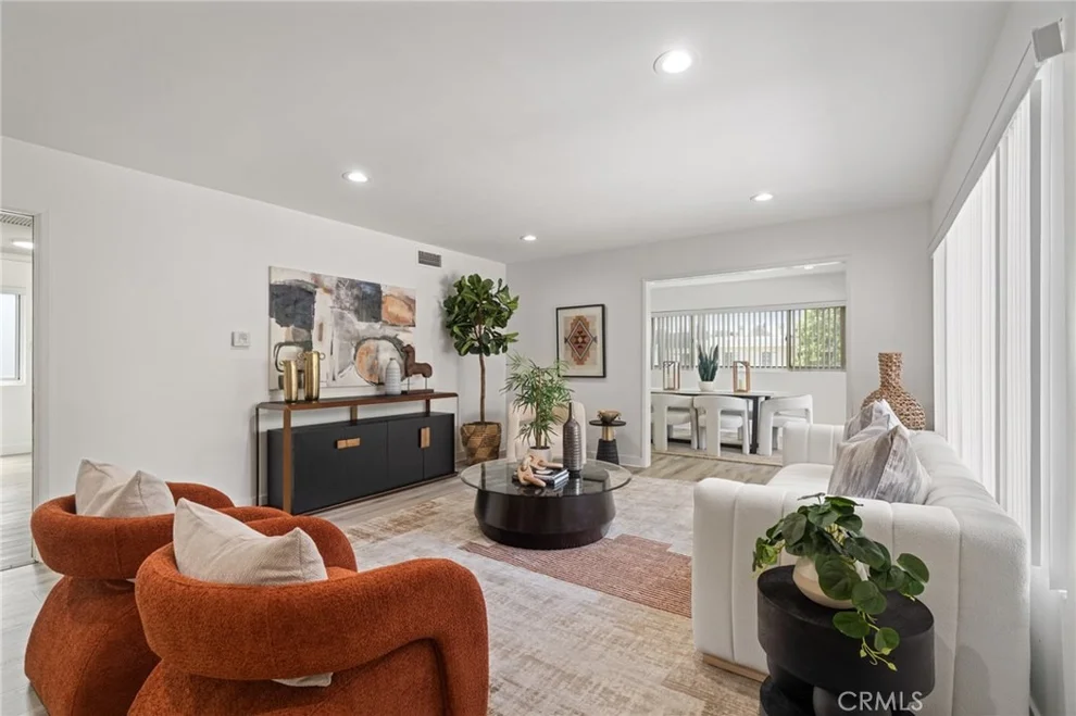 Unit for sale at 400 S Los Robles Avenue, Pasadena, CA 91101