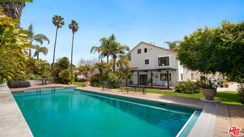 Unit for sale at 29675 Harvester Road, Malibu, CA 90265
