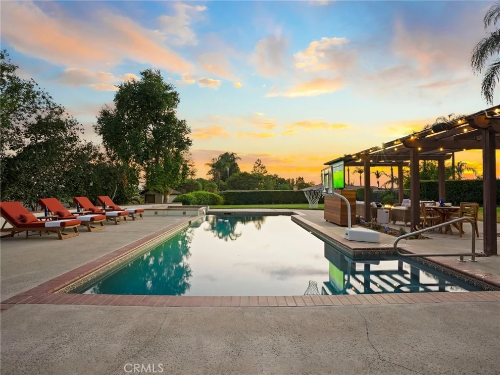 Unit for sale at 1818 Old Bridge Road, Riverside, CA 92506