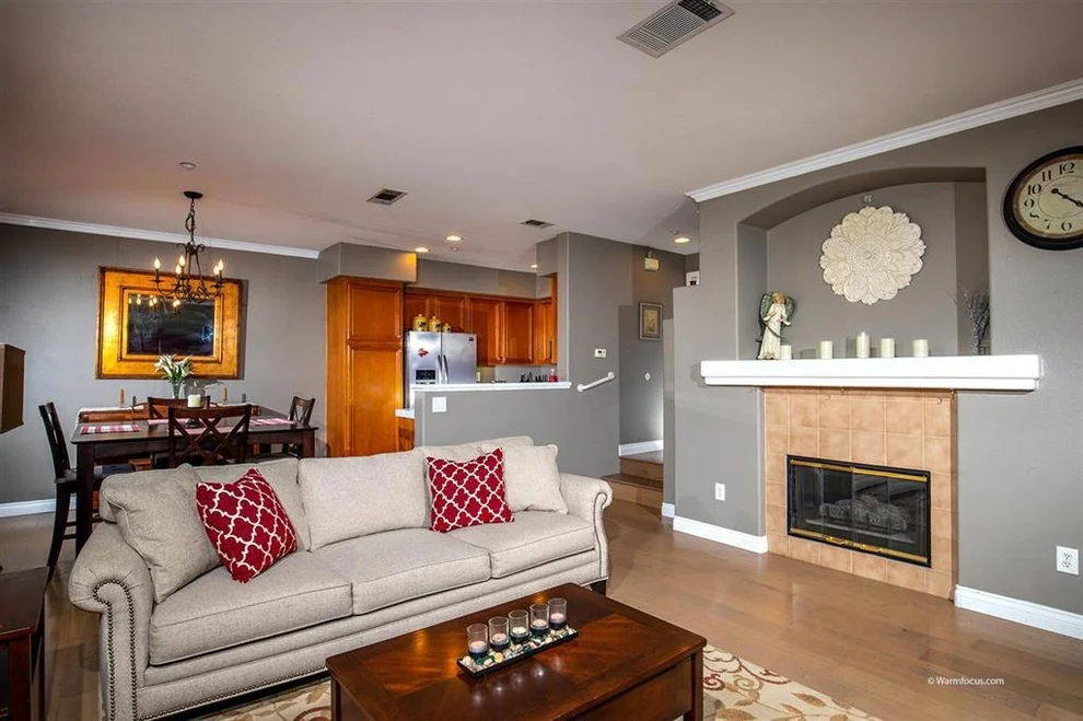 Unit for sale at 6482 Terraza Portico, Carlsbad, CA 92009