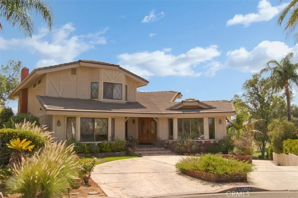 Unit for sale at 23404 Blue Bird Drive, Canyon Lake, CA 92587