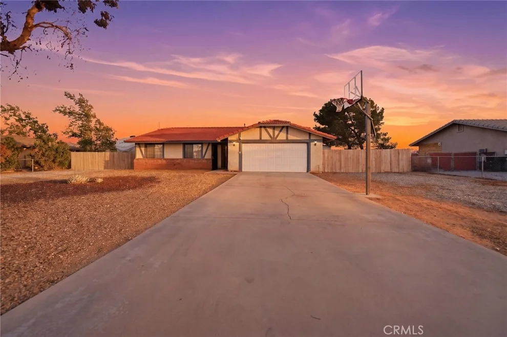 Unit for sale at 21185 Wren Street, Apple Valley, CA 92308