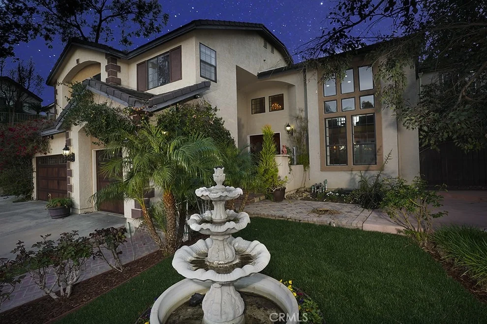 Unit for sale at 2825 Hidden Hills Way, Corona, CA 92882