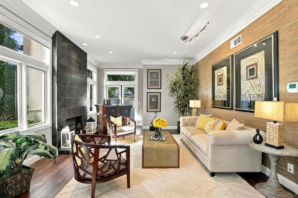Unit for sale at 5330 Renaissance Ave., San Diego, CA 92122