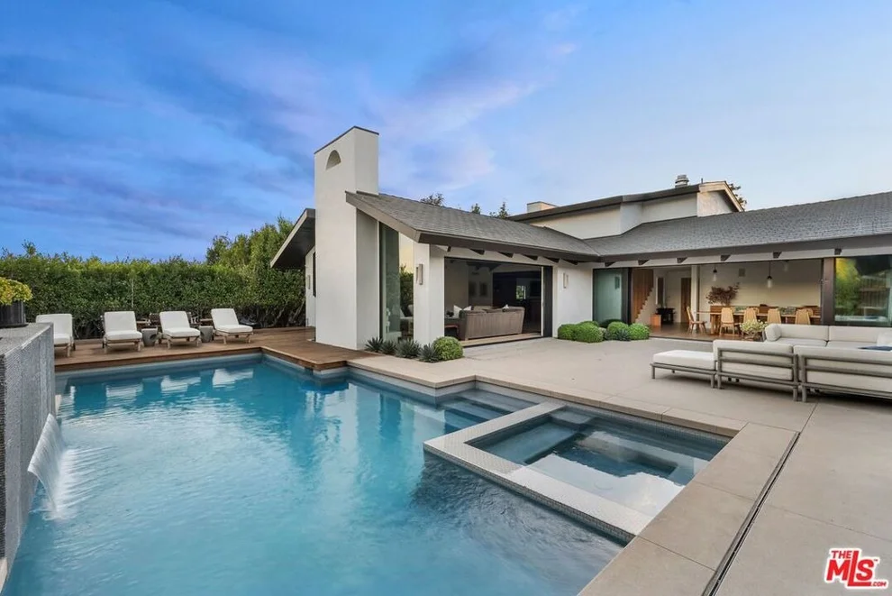 Unit for sale at 433 Bellagio Terrace, Los Angeles, CA 90049