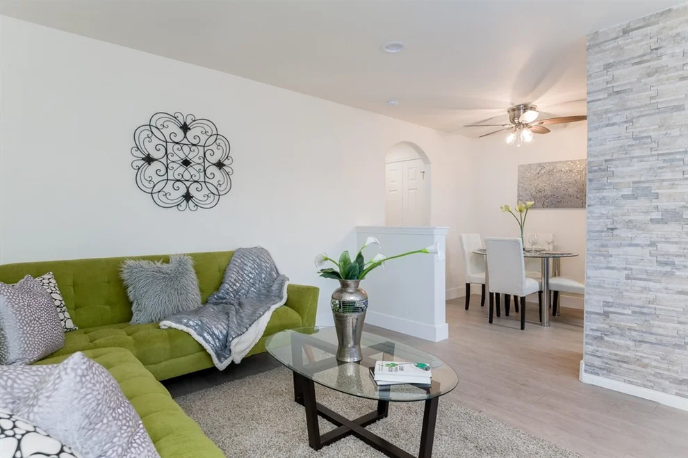 Unit for sale at 523 Graves Ave, El Cajon, CA 92020