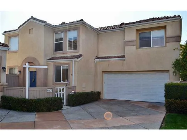 Unit for sale at 905 Caminito Estrella, Chula Vista, CA 91910