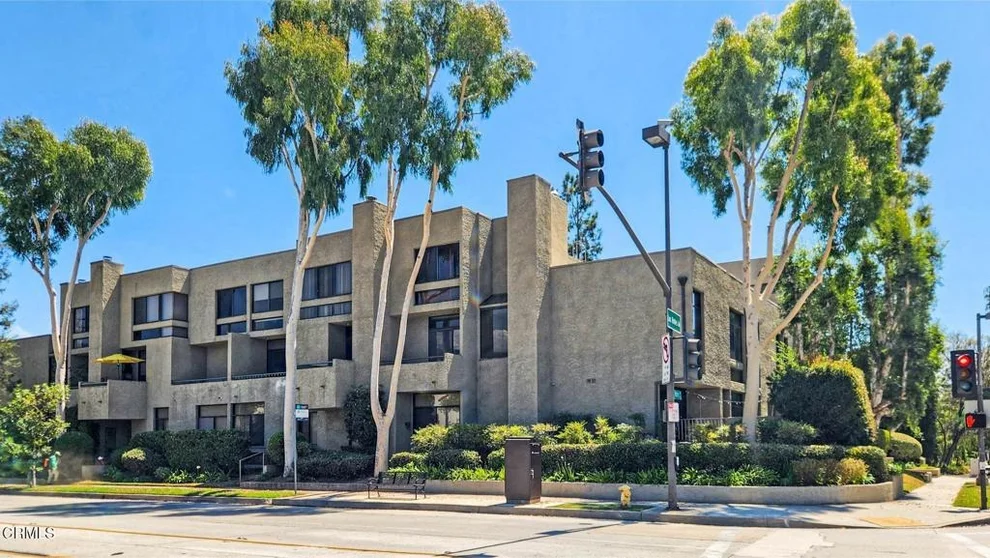 Unit for sale at 484 E California Boulevard, Pasadena, CA 91106