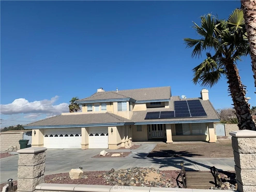 Unit for sale at 19330 Seneca Road, Apple Valley, CA 92307