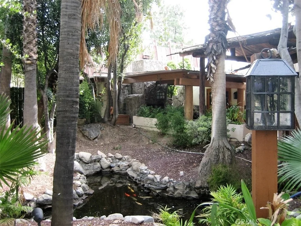 Unit for sale at 670 Kendall, San Bernardino, CA 92407
