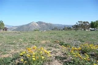 Unit for sale at 29349 Yellow Brick Road, Valley Center, CA 92082