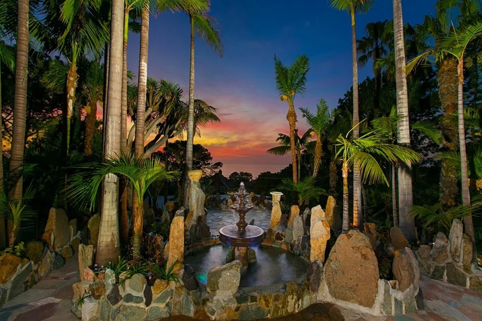 Unit for sale at 740 Crest Rd, Del Mar, CA 92014