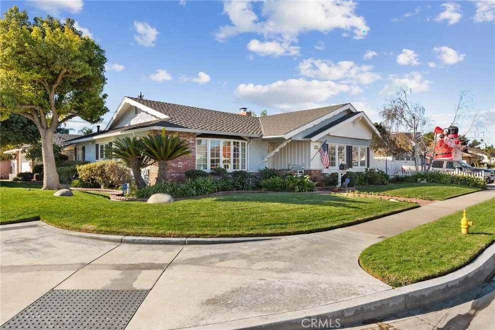 Unit for sale at 8362 Lubec, Downey, CA 90240