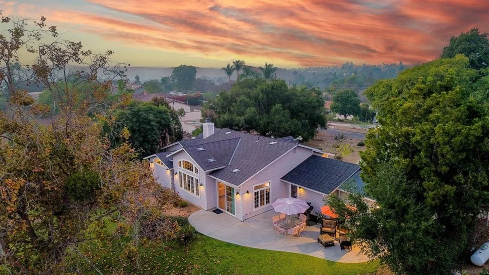 Unit for sale at 3121 Alta Verde, Fallbrook, CA 92028