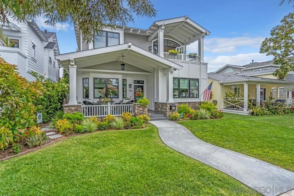 Unit for sale at 755 I Ave, Coronado, CA 92118