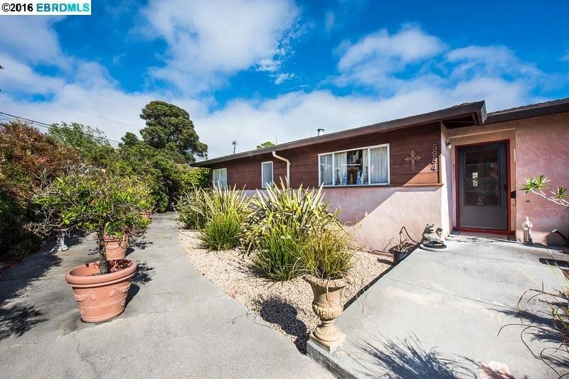 Unit for sale at 5984 Monterey Ave, Richmond, CA 94805