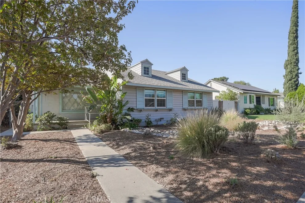 Unit for sale at 17062 San Fernando Mission Boulevard, Granada Hills, CA 91344