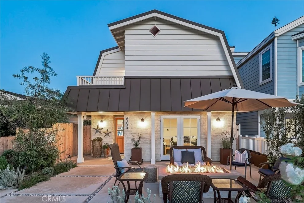 Unit for sale at 602 602.5 Marguerite, Corona Del Mar, CA 92625