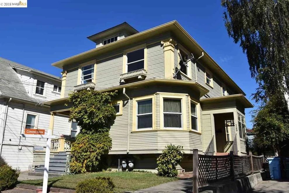 Unit for sale at 3109 Deakin, Berkeley, CA 94709