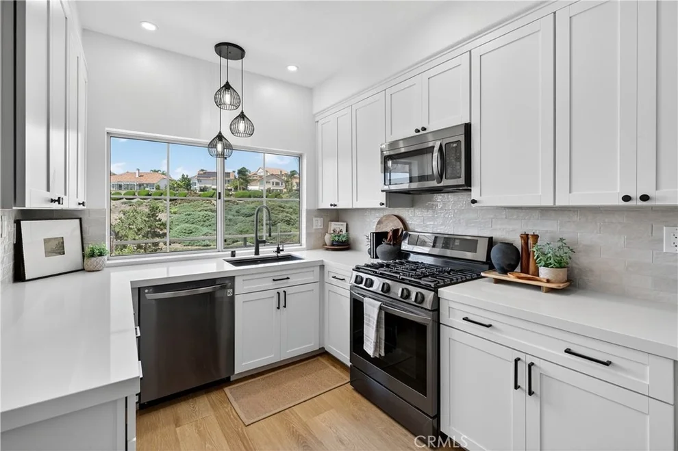 Unit for sale at 24515 El Sorrento, Laguna Niguel, CA 92677